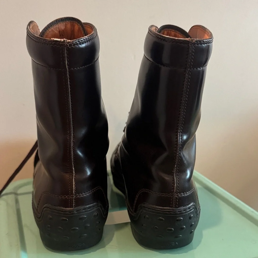 Tod's Brown Leather Lace-Up Boot with Tan Interior - Picture 5 of 7